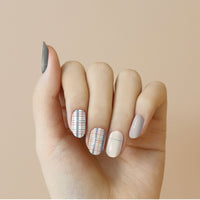 No.62: Late Afternoon Checkered Gray Pattern Nail Strip